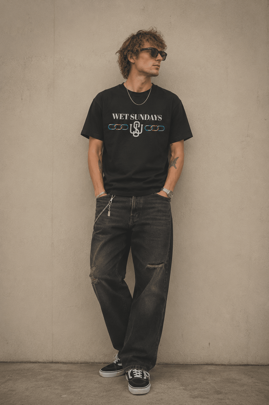 Strong Links T-shirt - Wet Sundays